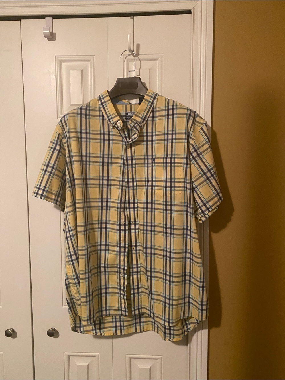 Izod Yellow and Blue Plaid Short-Sleeve Button-Down Shirt